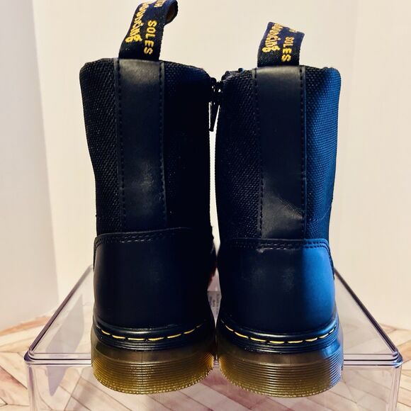 Dr Martens Combs Extra Tough Poly Casual Black M 5 W 6 Boot Lace Up Zip Gorpcore - Picture 5 of 9